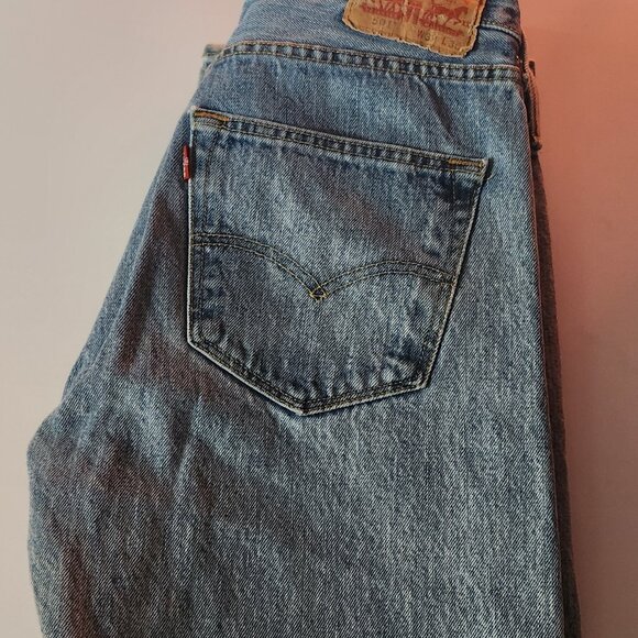 Levi's 501's - Picture 5 of 8